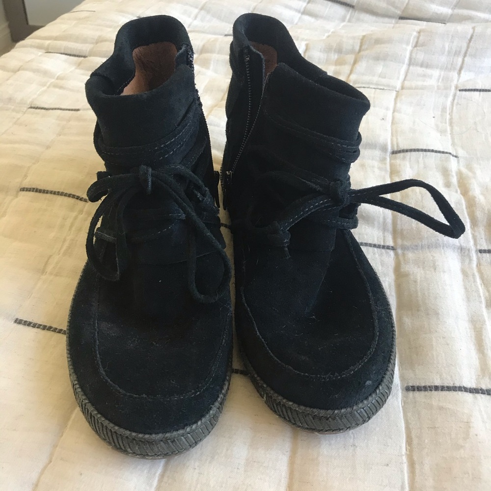 UGG moccasins boots